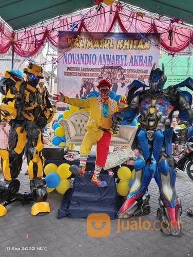 Badut sulap ulang tahun