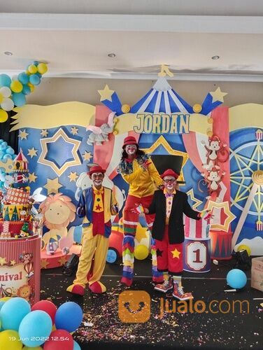 Badut sulap ulang tahun