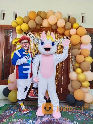 Badut sulap ulang tahun