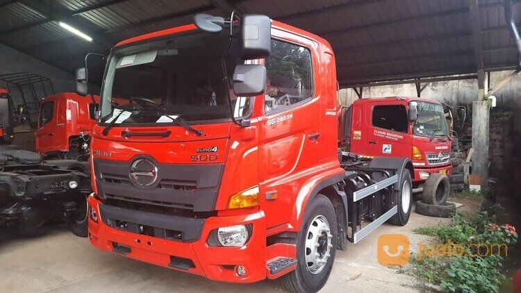 Hino Euro 4 Trailer SG 280 J 4x2 , Rajanya angkutan peti kemas 20 - 40 feet