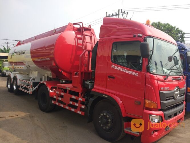 Hino Euro 4 Trailer SG 280 J 4x2 , Rajanya angkutan peti kemas 20 - 40 feet