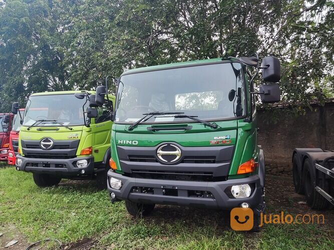 Hino Trailer FG 260 T/H Euro 4, Tractor Head angkutan Peti Kemas 20 Feet