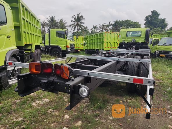 Hino Ranger FL 260 JW 6x2 Euro 4, truk tronton terpanjang dikelasnya