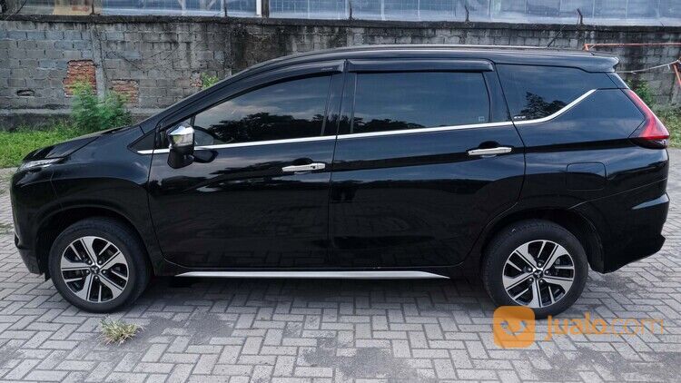 Mitsubishi Xpander Ultimate AT 2019 Hitam