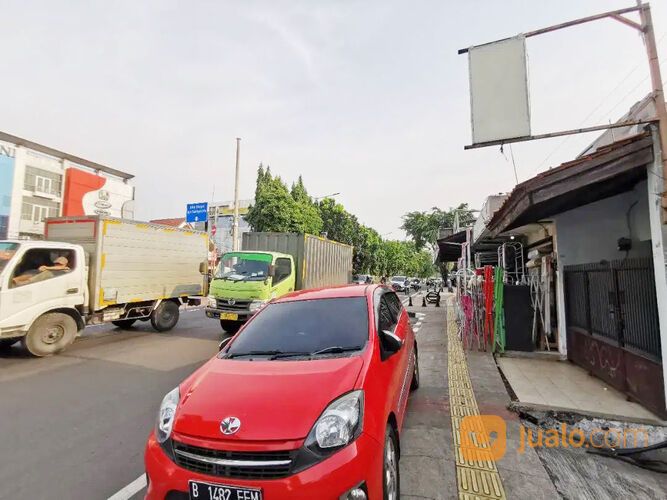 Rumah + 5 Kios Pinggir Jalan di Kebon Jeruk Dekat RCTI, Kampus BINUS, RS Siloam Kebon Jeruk