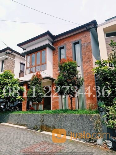 Rumah Cluster Permana Cimahi View Kota Cimahi, Hadap barat, Shm