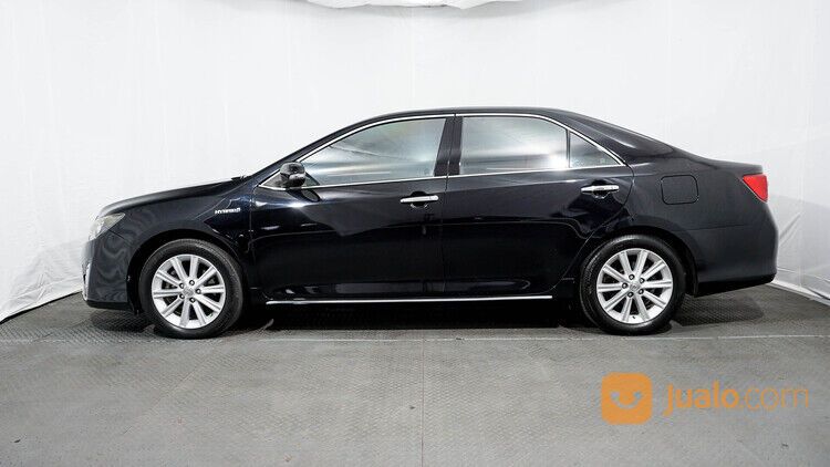 Toyota Camry 2.4 V Hybrid AT 2012 Hitam