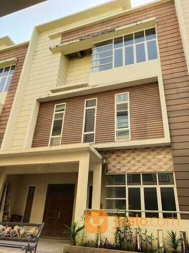 Villa Komplek Makmur Garden (Jalan Amir Hamzah) Medan