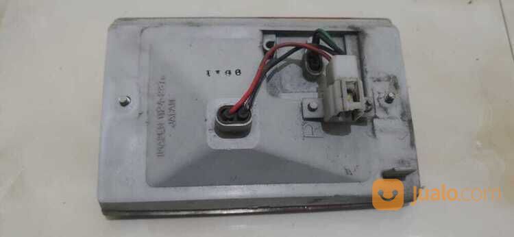 Mika Sein / Lampu Sein / Cover Lampu Sein Mitsubishi L300 Kanan