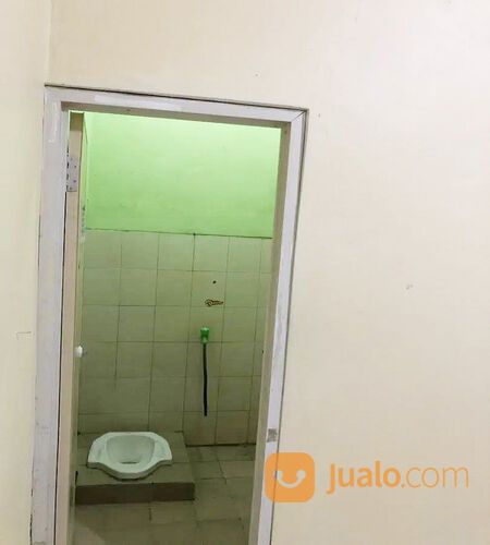 Rumah Kost 4 Kamar di Tebet Dekat Kampus STIS, Stasiun Cawang, TIS Square, Tebet Eco Park, RS Tebet