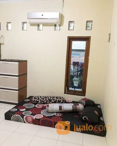 Rumah Kost 4 Kamar di Tebet Dekat Kampus STIS, Stasiun Cawang, TIS Square, Tebet Eco Park, RS Tebet