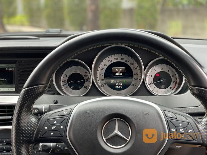 Mercedes-Benz C200 W204 Tahun 2014 C edition (top of the line C 200)