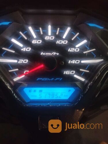 Honda Vario 150 old.kondisi body lecet pemakaian.ban botak