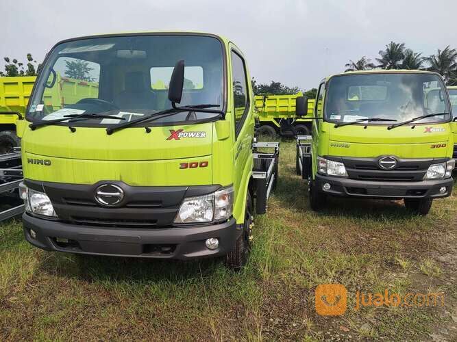Dump Truk Hino Dutro 136 HDX Euro 4 Kapasitas 5 - 8 M3