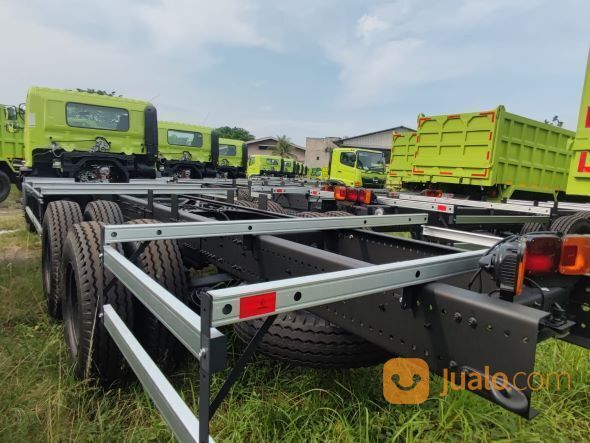Hino Ranger FL 280 JT 6x2 Euro 4, truk tangki tronton daya angkut maksimal (Kondisi Baru)