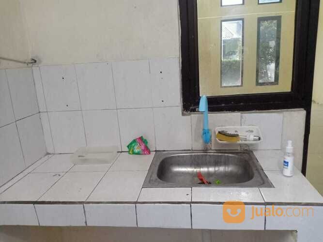 rumah trans Depok cyber harga 600 jutaan dekat stasiun Depok lama