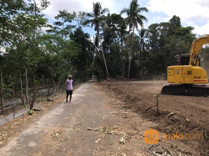 Tanah 200 Jt-an, Barat Lapangan Kasihan Bantul