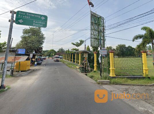 Tanah 200 Jt-an, Barat Lapangan Kasihan Bantul