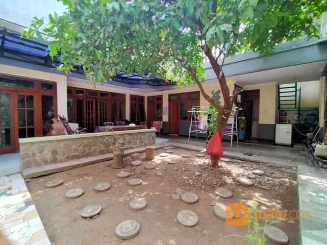 Rumah Bagus Shm di Jalan Baruk Utara Daerah Rungkut