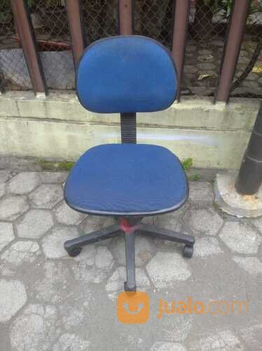 kursi kantor bekas kita beli