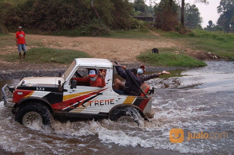 Paket Tour Jeep Offroad Batu