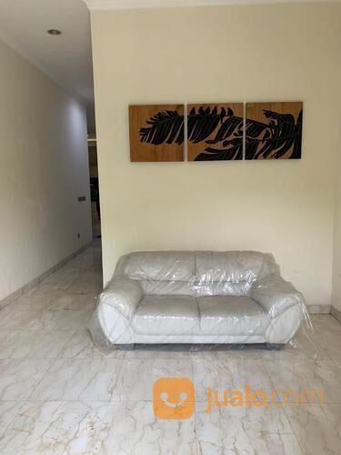 Rumah Crown Golf PIK full furnished Full Renov