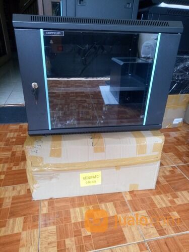 LARIS MANIS - WALLMOUNT RACK 8U BONUS TATAKAN KHUSUS UNTUK DVR DAN SWITCH HUB