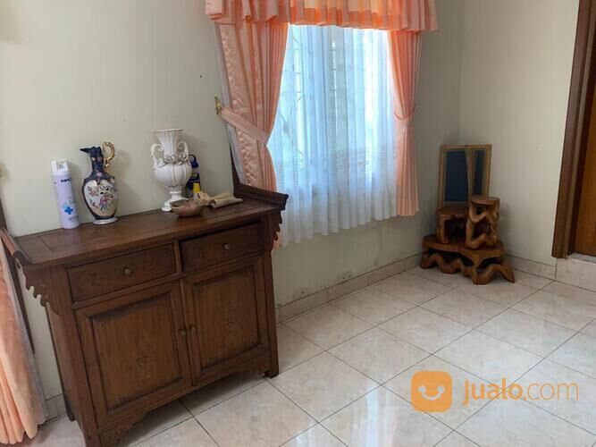 jl/sw rumah jl cigadung rancakendal dkt dago bandung utara