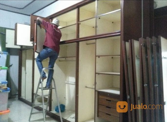 Bongkar Pasang Lemari