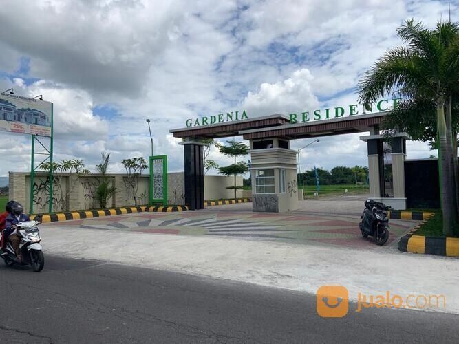 Rumah Pesan Bangun 385Jtan Di Dekat Pasar Srago