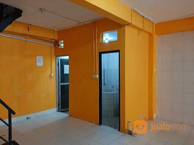 Ruko Kosong Shm Strategis di Jalan Raya Nginden Surabaya