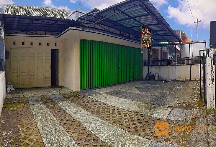 RUMAH dan RUANG USAHA di Berbah