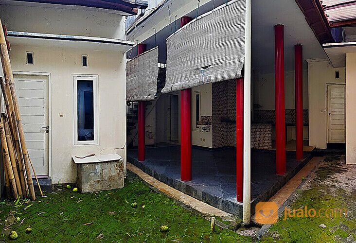 RUMAH dan RUANG USAHA di Berbah