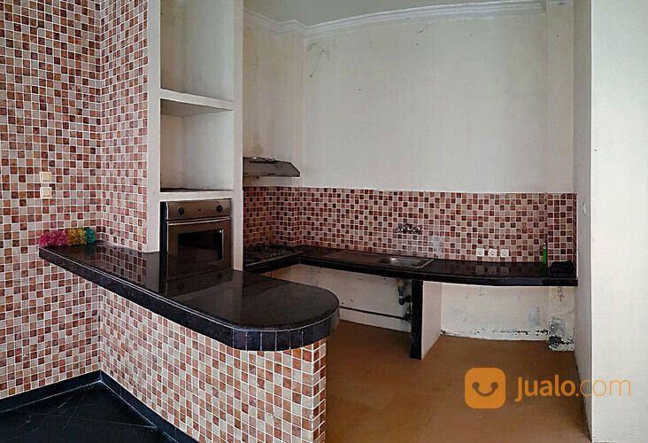 RUMAH dan RUANG USAHA di Berbah