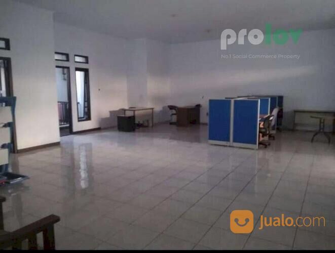 Rumah Bagus Rajamantri Tengah Buah Batu Bandung