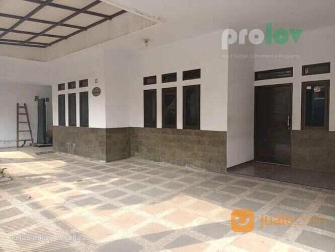 Rumah Bagus Rajamantri Tengah Buah Batu Bandung