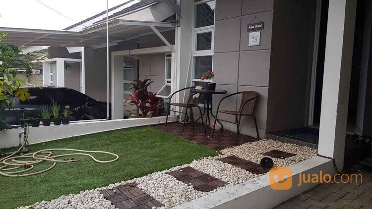 Rumah cantik di komplek green harmoni residence sindanglaya