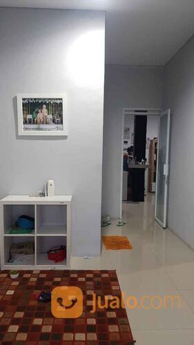 Rumah cantik di komplek green harmoni residence sindanglaya