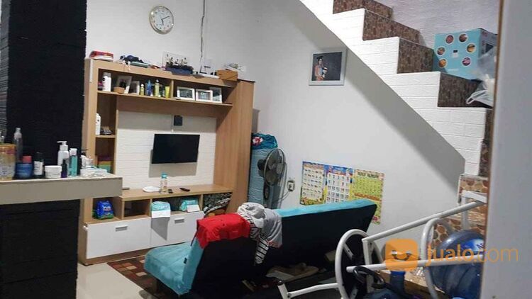 Rumah cantik di komplek green harmoni residence sindanglaya