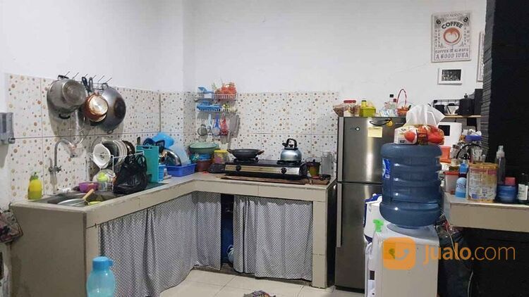 Rumah cantik di komplek green harmoni residence sindanglaya