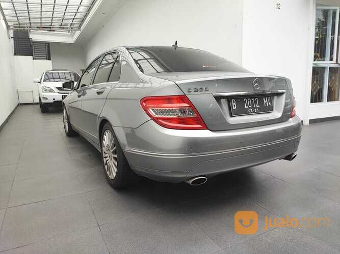 Mercedes Benz C300 Avant-garde 2010 Super Istimewa