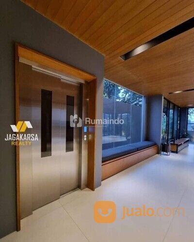 BRAND NEW HOUSE TOWN HOUSE KEMANG JAKSEL