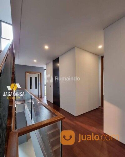 BRAND NEW HOUSE TOWN HOUSE KEMANG JAKSEL