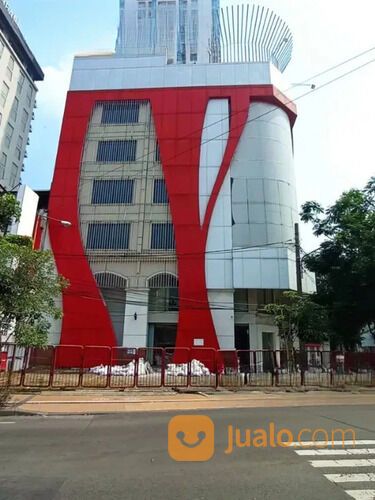 Gedung 7 Lantai Tengah Kota Surabaya Dekat Plaza Surabaya, Gubeng, Tunjungan