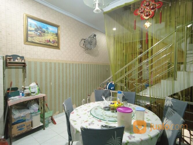 Ruko Jalan Wahidin (dekat Euro Bakery) Medan