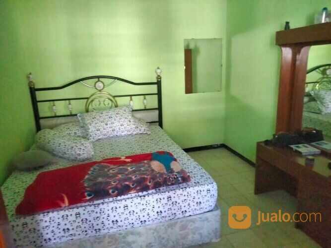 Rumah Villa Flamboyan Songgokerto Dekat Paralayang Kota Batu