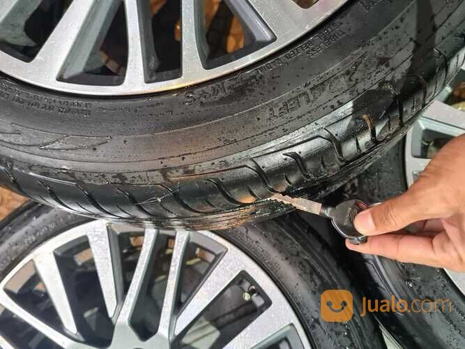 Velg Vellfire R18 mulus no minus