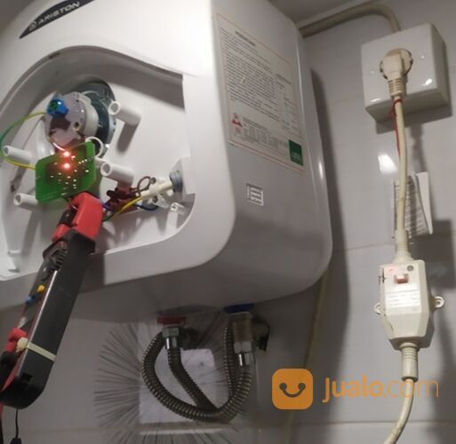 JASA SERVICE WATER HEATER & SOLAHART MURAH DI BANDUNG 081312638819