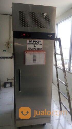 JASA SERVICE CHILLER UNDER COUNTER MURAH DI BANDUNG 081312638819