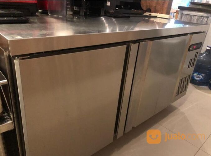 JASA SERVICE CHILLER UNDER COUNTER MURAH DI BANDUNG 081312638819